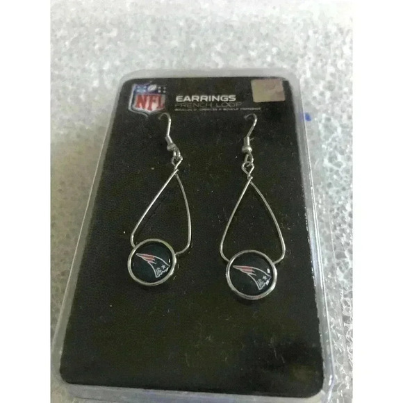 Patriots Earrings - Picture 1 of 2